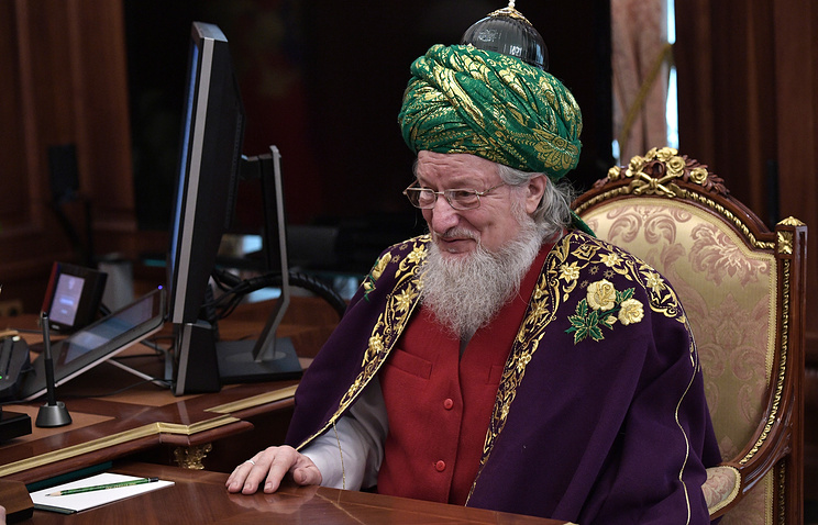 Чемпионат мира по футболу может сблизить народы и страны, считает муфтий Таджуддин