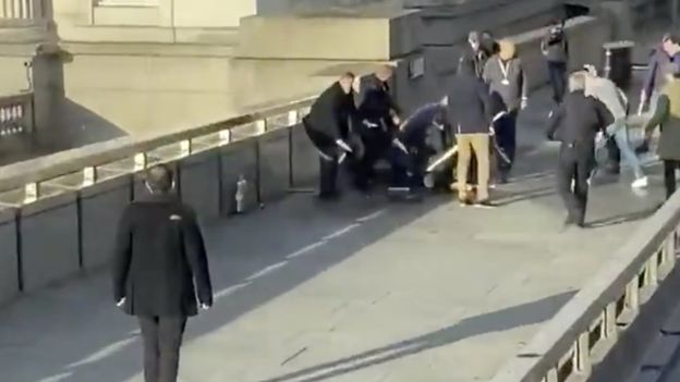 Лондонда кўприкда амалга оширилган терактнинг янги тафсилотлари маълум қилинди 